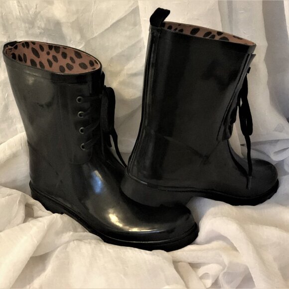 Women Black Mid-Calf Rubber Boots - Wellies - Picture 9 of 16